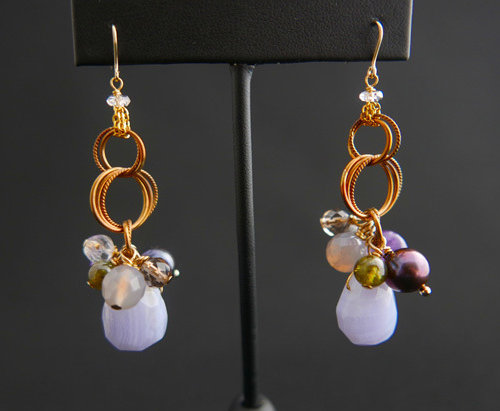 ヘレナモルフォ ピアス